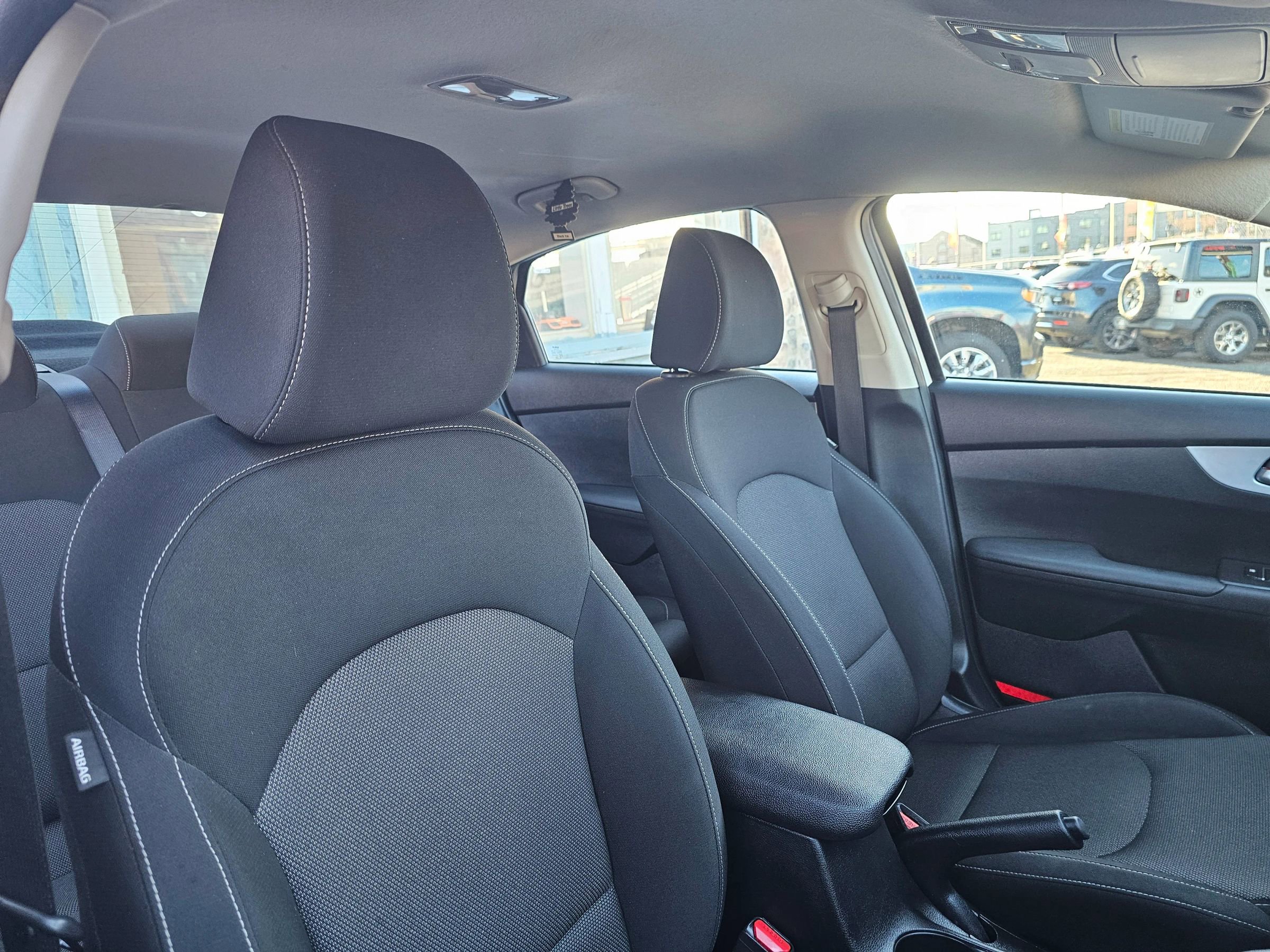 Used 2023 Kia Forte LXS w/ LXS Technology Package FWD image 14