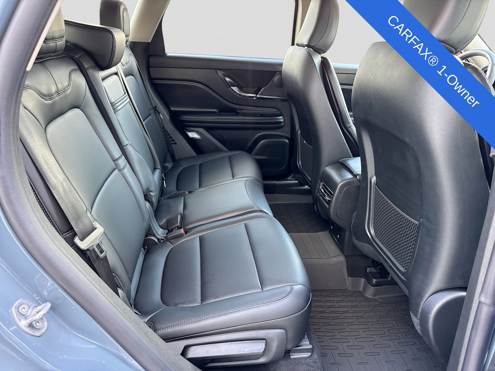 Used 2025 Lincoln Corsair AWD w/ Equipment Group 101A image 24