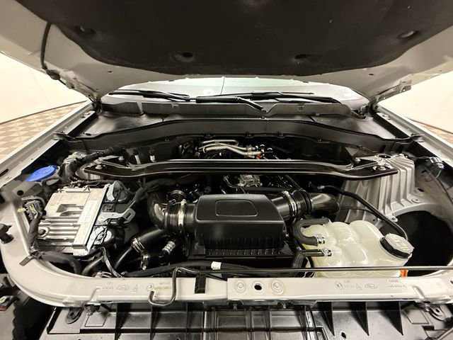Used 2024 Ford Explorer King Ranch w/ Technology Package image 33