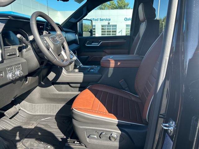 New 2026 GMC Sierra 3500 Denali Ultimate image 9