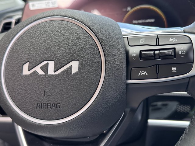 New 2025 Kia Sportage SX AWD/4WD image 13