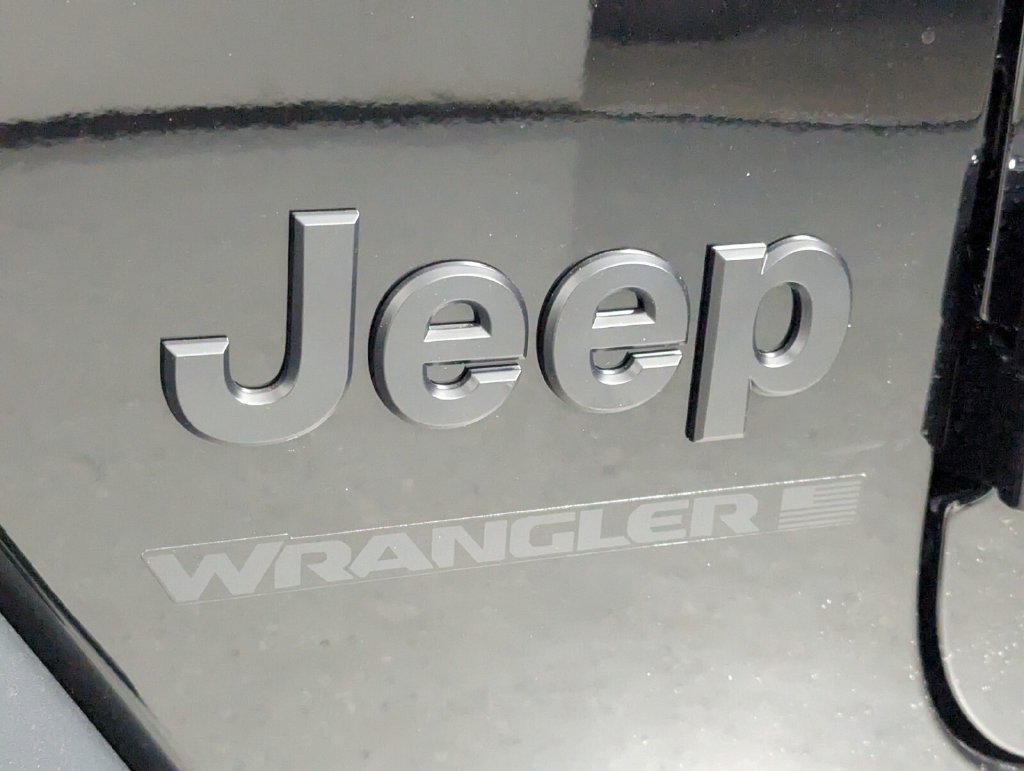 New 2026 Jeep Wrangler Unlimited Sport AWD/4WD image 9