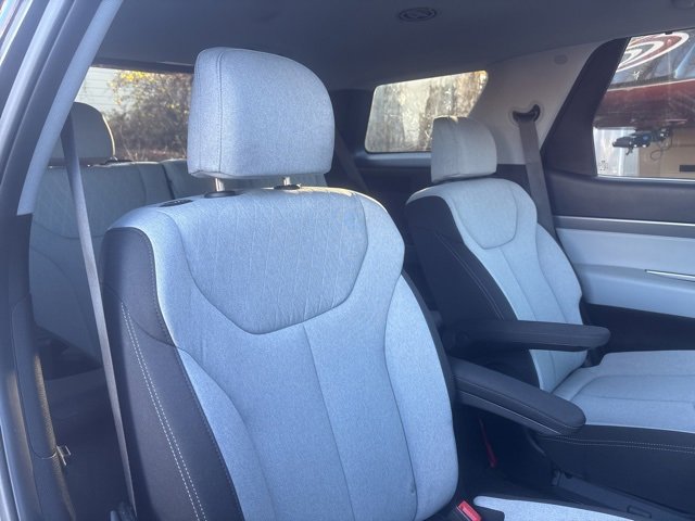 Used 2022 Hyundai Palisade SEL w/ Convenience Package image 16