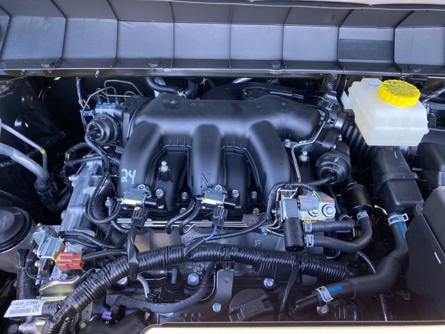 New 2025 Nissan Pathfinder SV w/ Black Appearance Package image 25