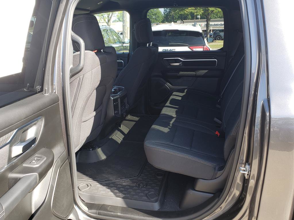 New 2026 RAM 1500 Big Horn AWD/4WD image 8
