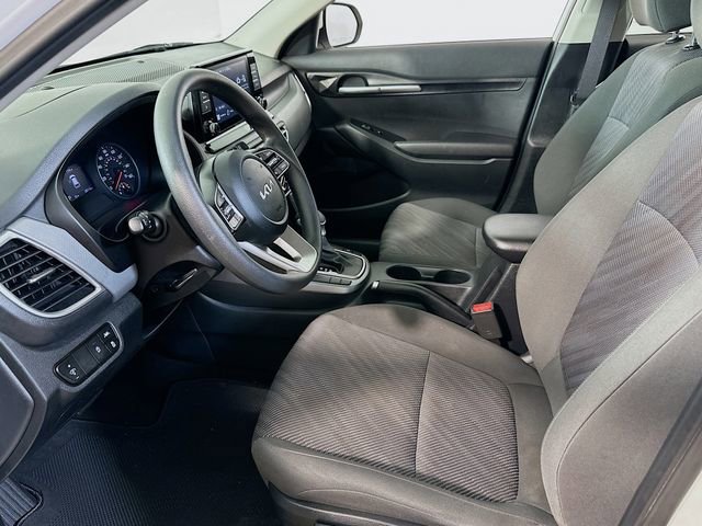 Used 2023 Kia Seltos LX AWD/4WD image 11