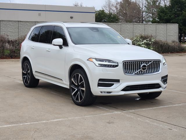 Used 2023 Volvo XC90 B6 Plus w/ Protection Package Premier image 3