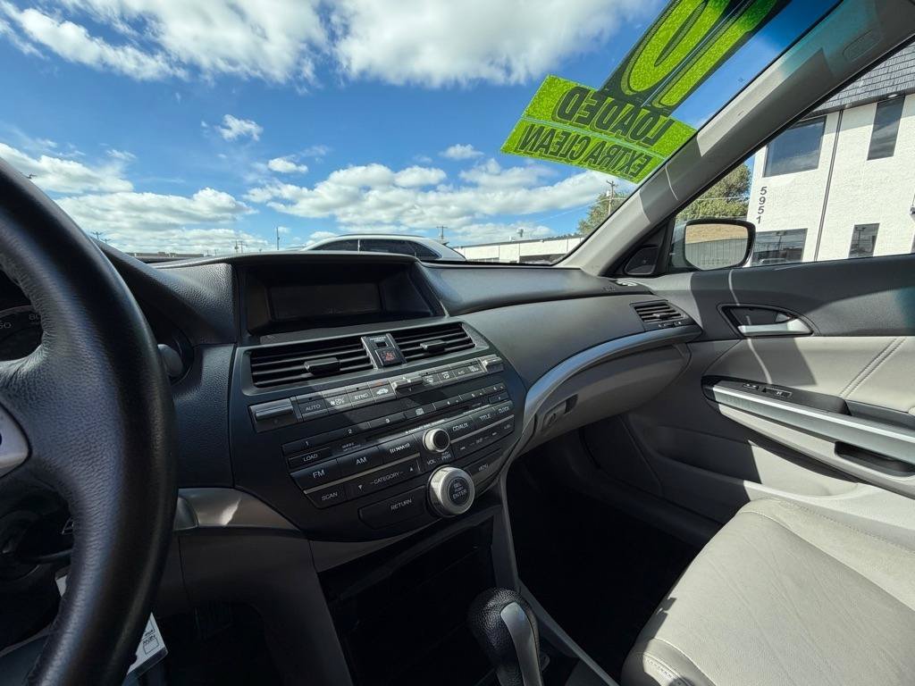 Used 2010 Honda Accord EX-L image 27