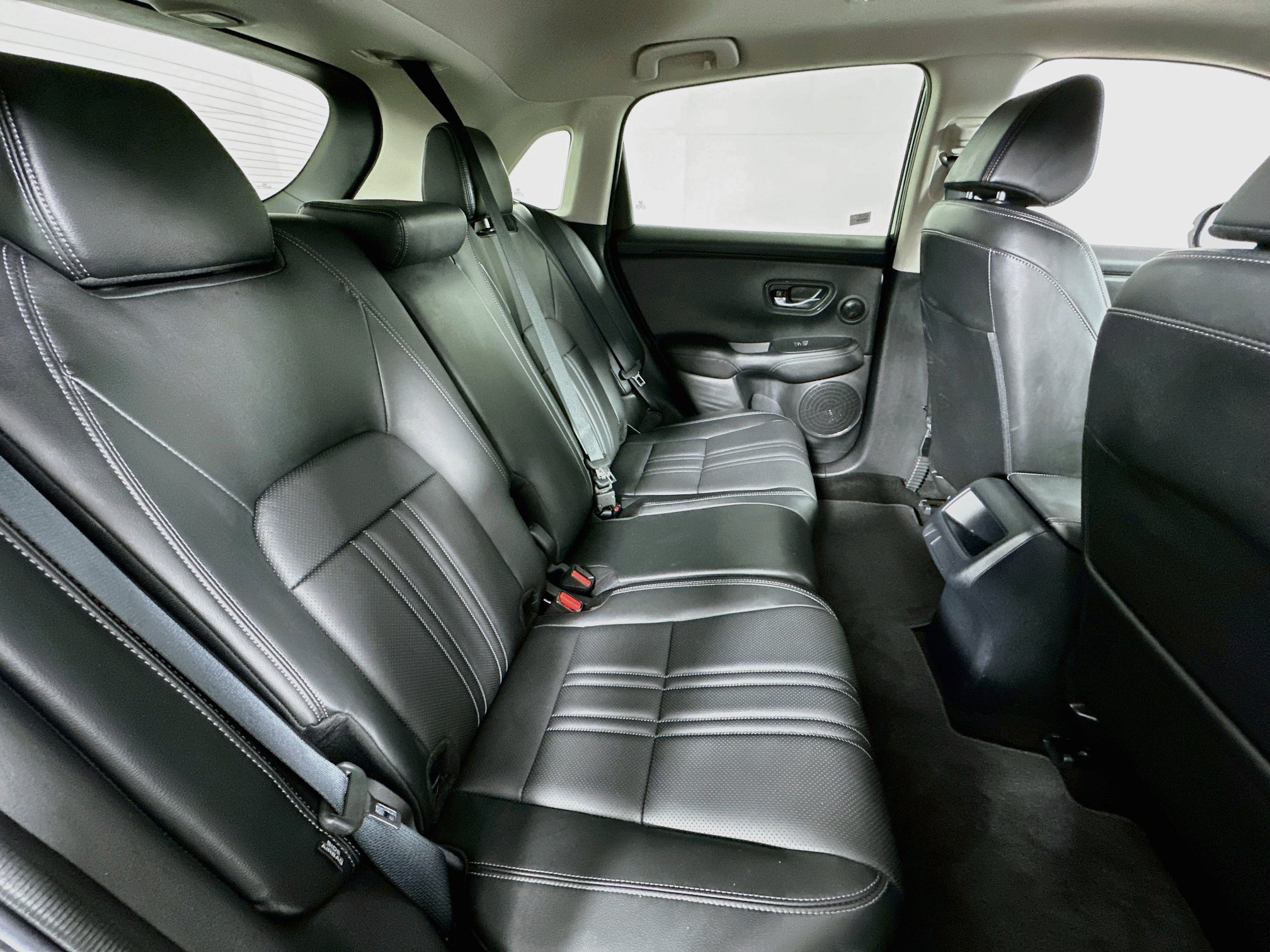 Used 2023 Honda HR-V EX-L image 26