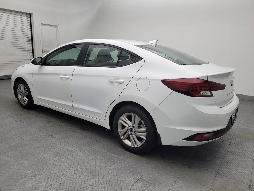 Used 2019 Hyundai Elantra SEL w/ Winter Weather Package FWD image 3