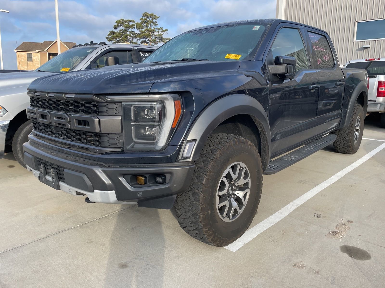 Used 2023 Ford F150 Raptor image 1