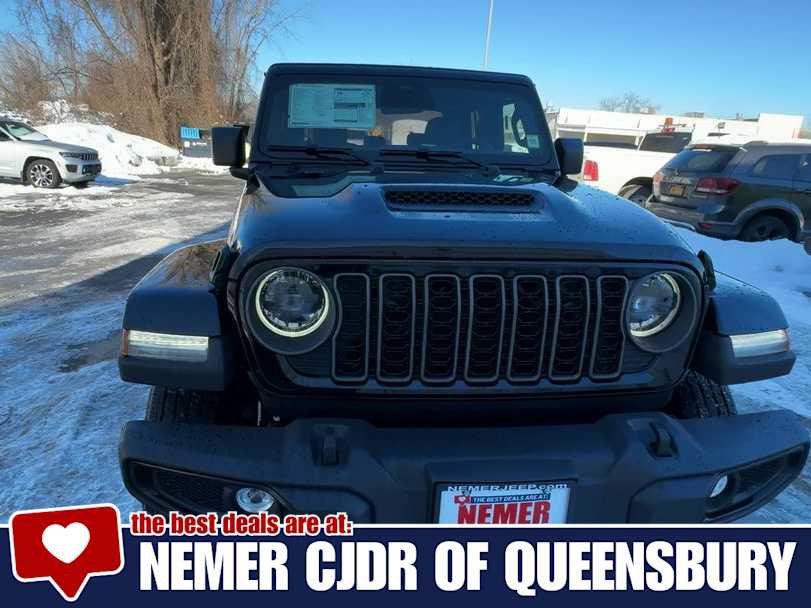 New 2026 Jeep Gladiator Sport AWD/4WD image 3