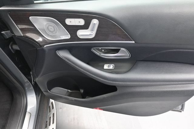 Used 2020 Mercedes-Benz GLE 350 w/ Premium Package image 5