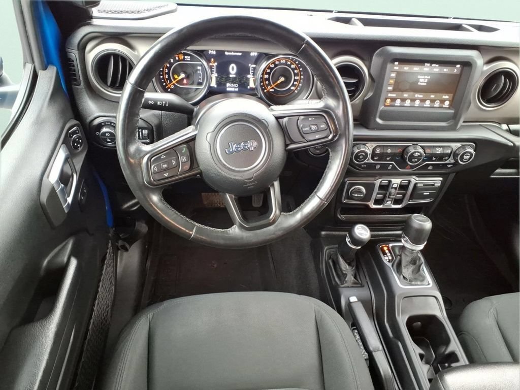Used 2021 Jeep Gladiator Sport AWD/4WD image 18