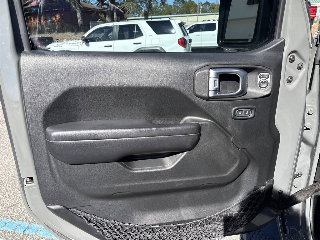 Used 2019 Jeep Wrangler Unlimited Sport S image 12