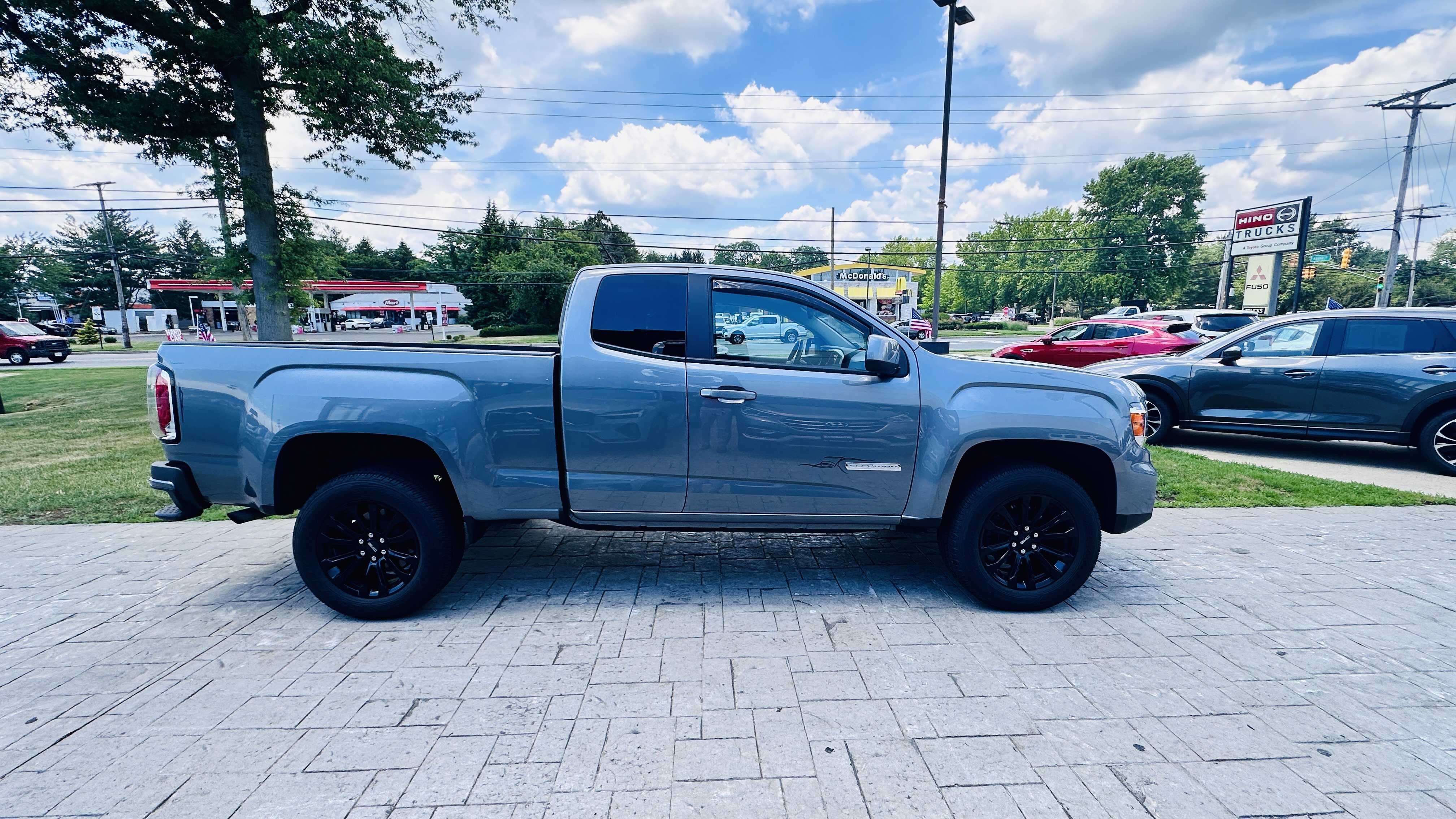 Used 2021 GMC Canyon Elevation w/ Driver Alert Package RWD image 10