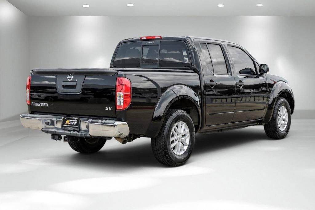 Used 2018 Nissan Frontier SV RWD image 6