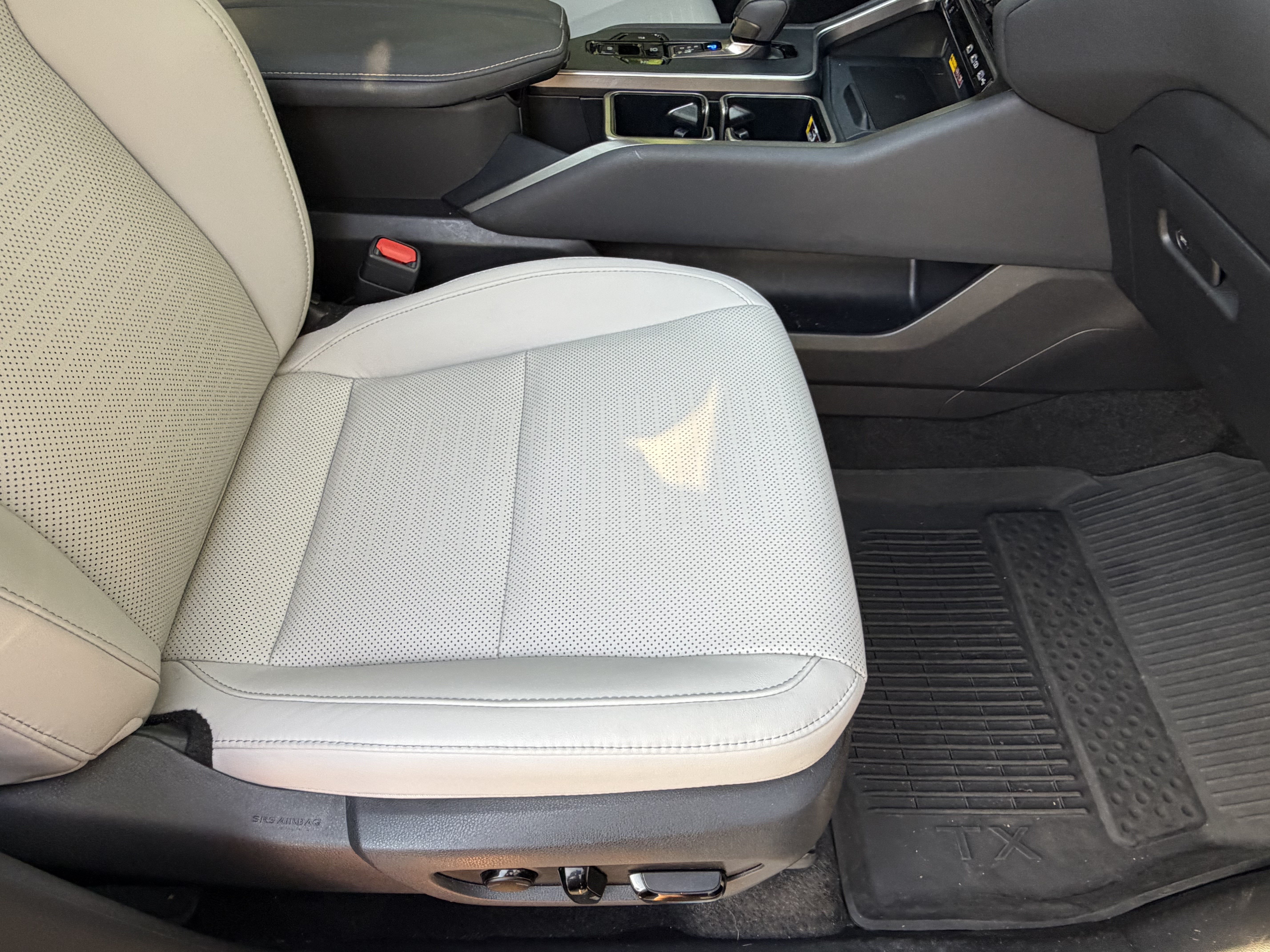 Certified 2025 Lexus TX 350 FWD w/ Technology Package image 38