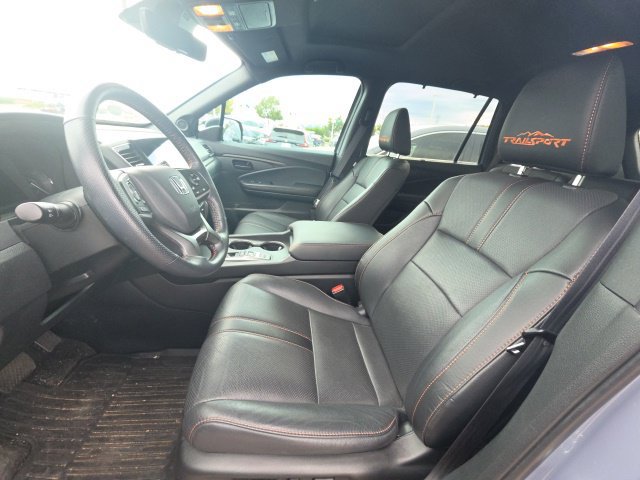 Used 2024 Honda Passport TrailSport image 4
