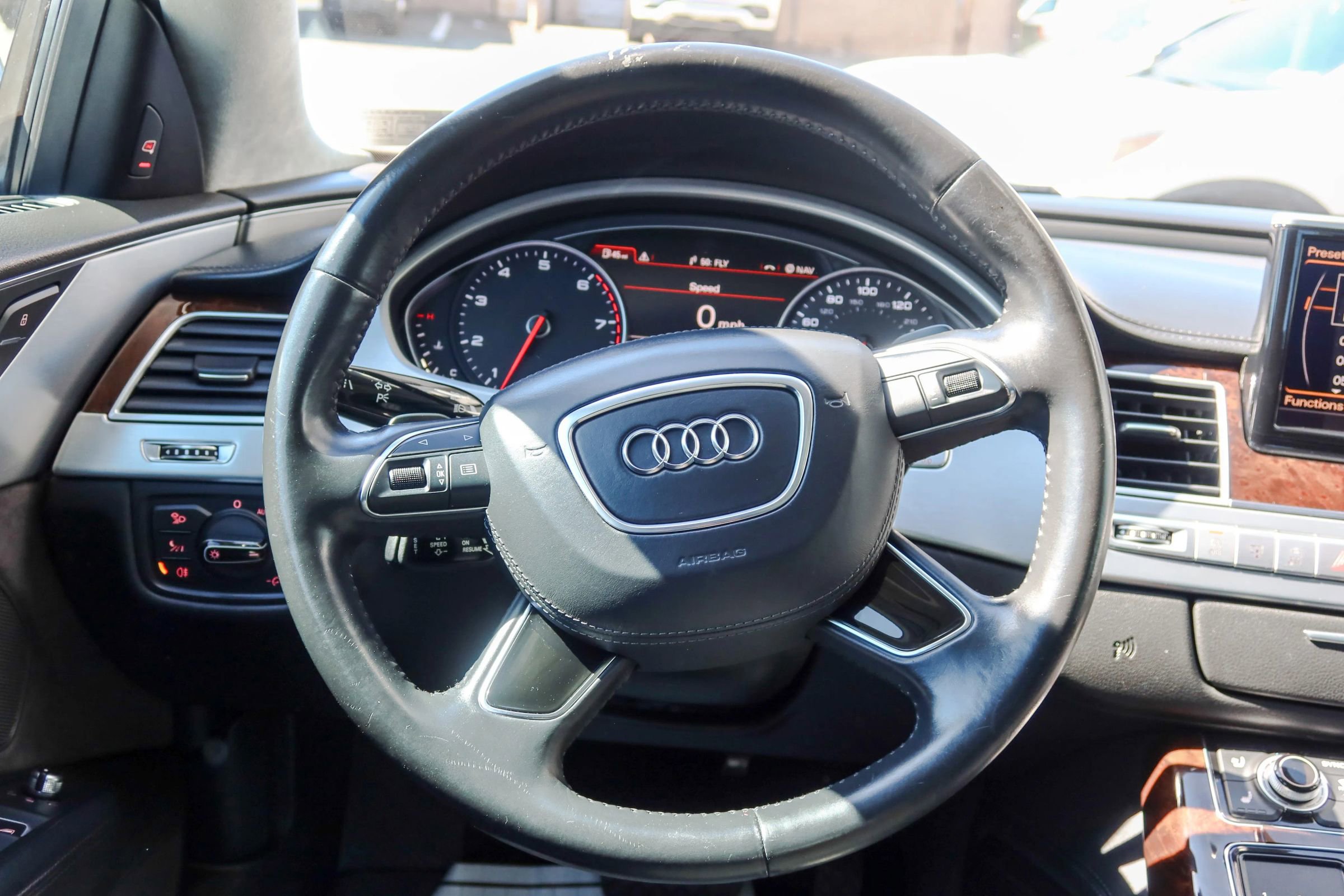 Used 2014 Audi A8 L 4.0T AWD/4WD image 19