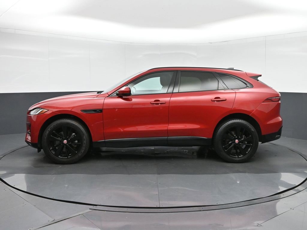 Used 2023 Jaguar F-PACE S image 4