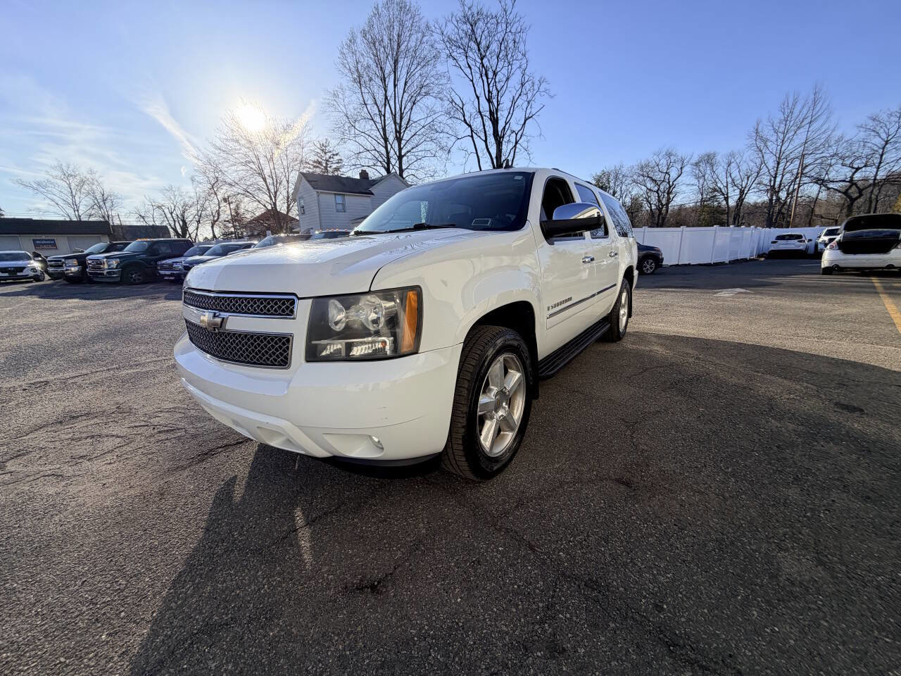 Used 2009 Chevrolet Suburban LTZ image 36