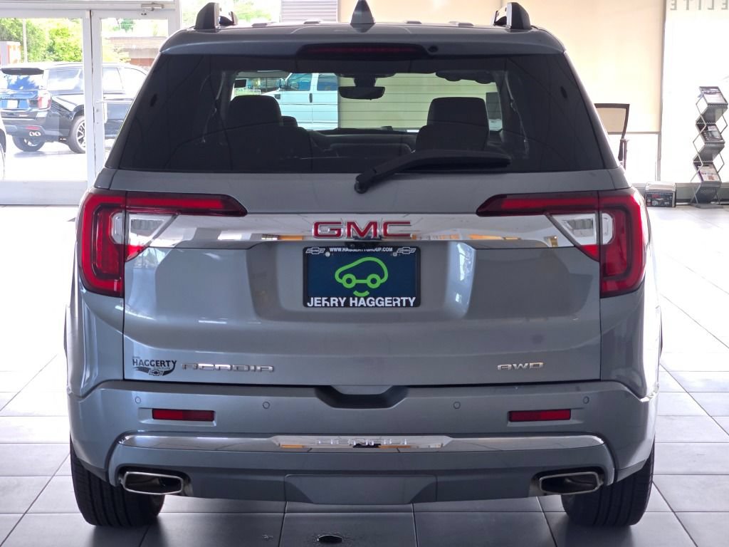 Certified 2023 GMC Acadia Denali w/ Denali Ultimate Package AWD/4WD image 13