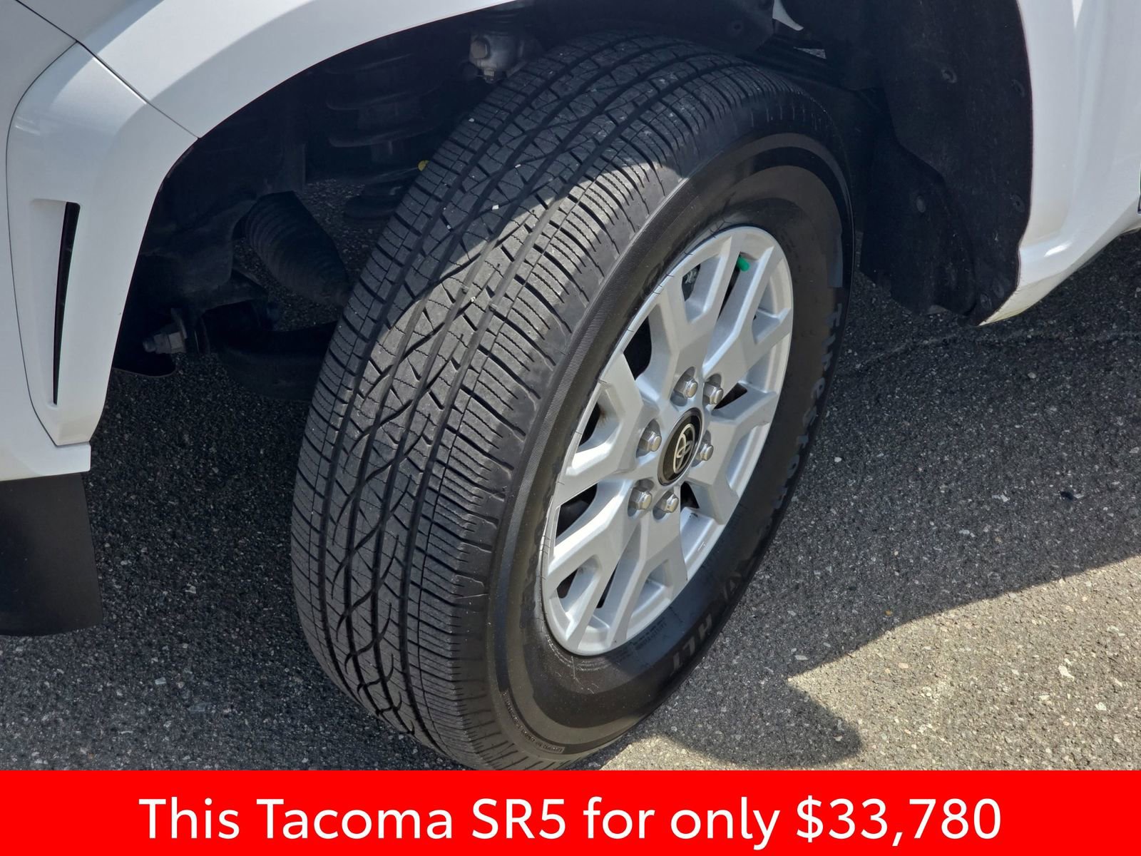 Used 2024 Toyota Tacoma SR5 RWD image 37