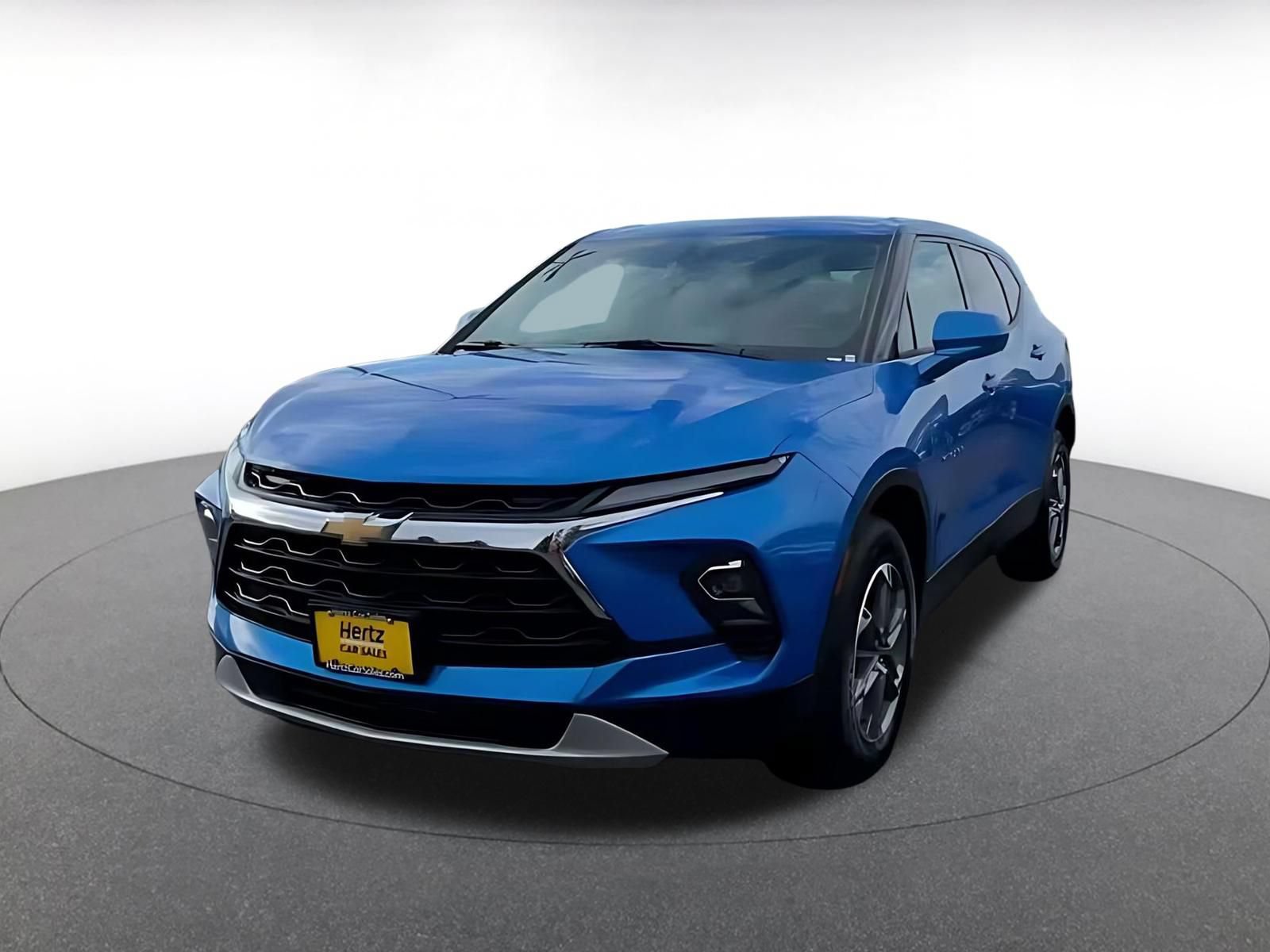 Used 2025 Chevrolet Blazer LT FWD image 6