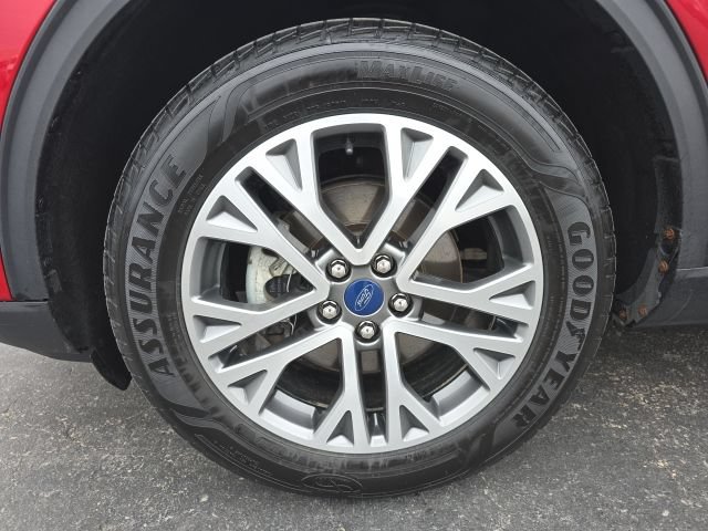 Used 2022 Ford Escape SEL w/ Technology Package AWD/4WD image 9