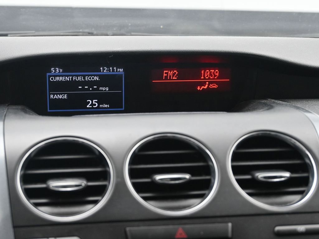 Used 2010 MAZDA CX-7 i Sport w/ Convenience Pkg image 13