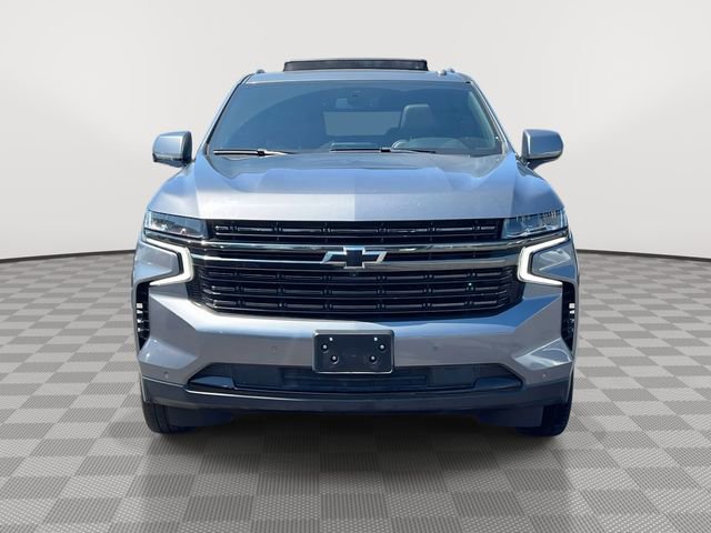 Used 2022 Chevrolet Tahoe RST w/ Luxury Package AWD/4WD image 2