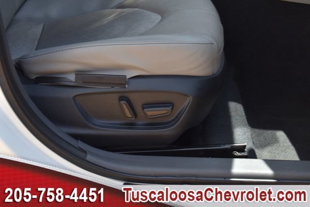 Used 2024 Toyota Camry XSE FWD image 14