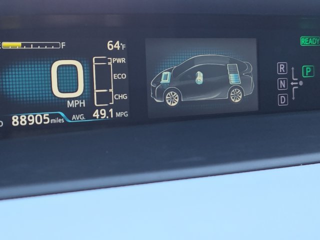 Used 2016 Toyota Prius Four Touring FWD image 25