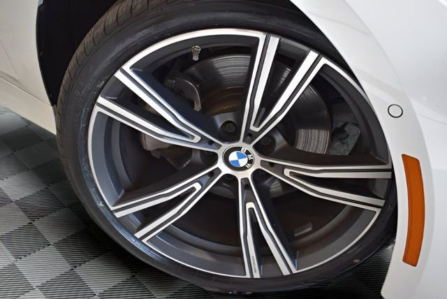Used 2023 BMW 330i xDrive Sedan w/ Premium Package AWD/4WD image 30