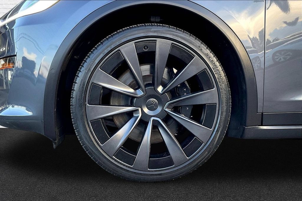 Used 2022 Tesla Model X AWD/4WD image 31