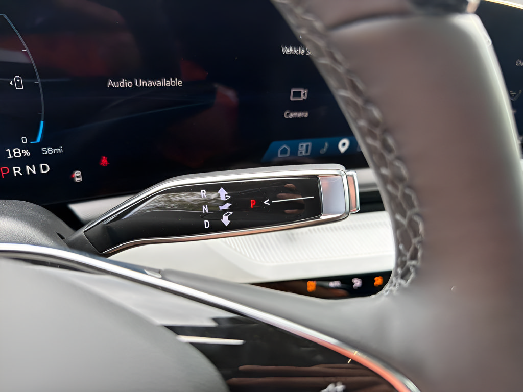 New 2027 Cadillac Optiq Premium Luxury RWD image 27