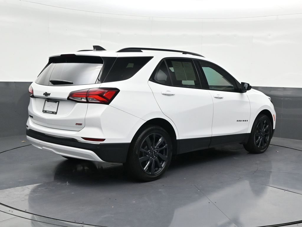 Used 2023 Chevrolet Equinox RS image 5