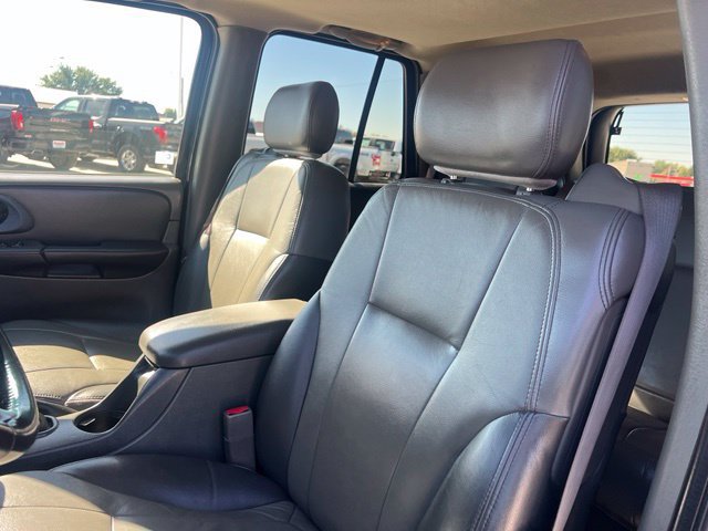Used 2002 Chevrolet TrailBlazer LTZ AWD/4WD image 13