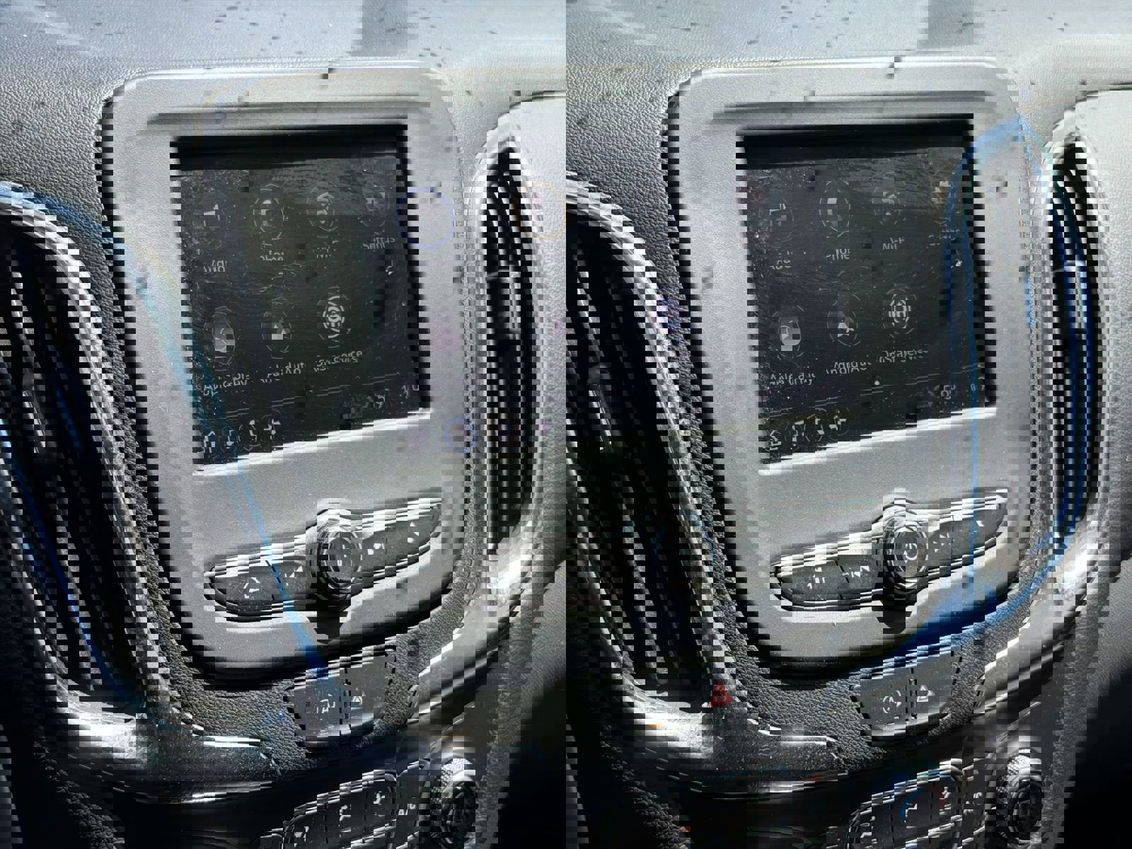 Used 2024 Chevrolet Equinox LT w/ LPO, Floor Liner Package image 24