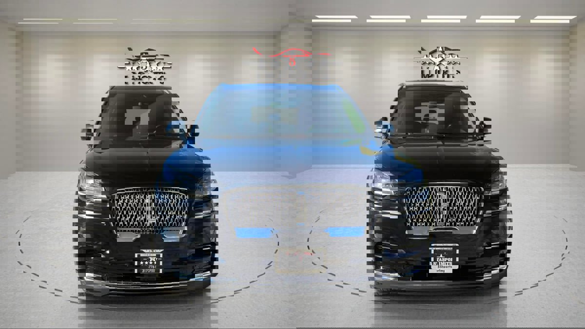 Used 2022 Lincoln Aviator AWD image 9