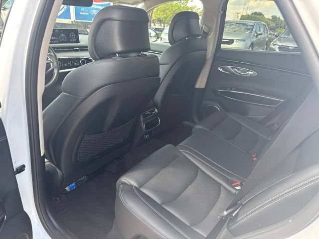 Used 2025 Genesis GV70 2.5T AWD/4WD image 10