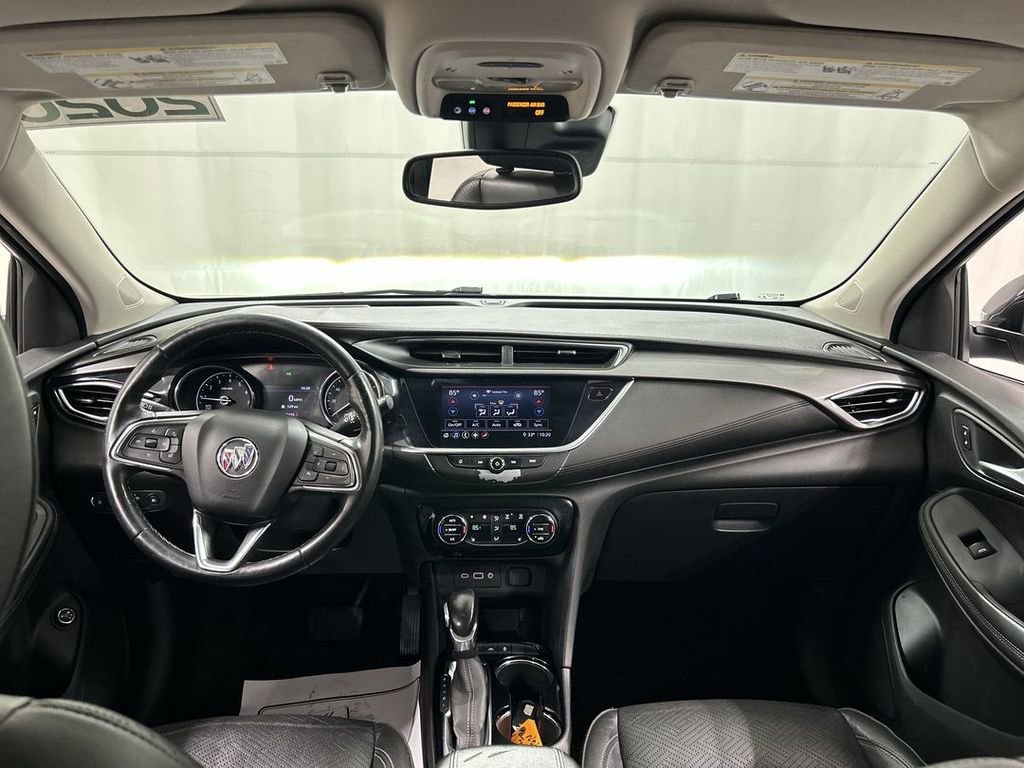 Used 2020 Buick Encore GX Essence w/ Sport Touring Package FWD image 18