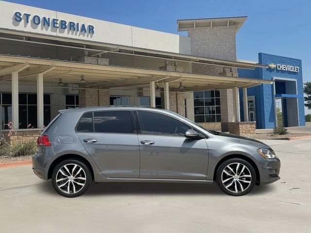 Used 2017 Volkswagen Golf SE FWD image 4