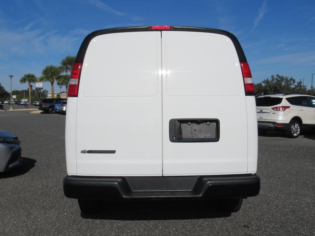 Used 2023 Chevrolet Express 2500 2500 w/ Driver Convenience Package image 5