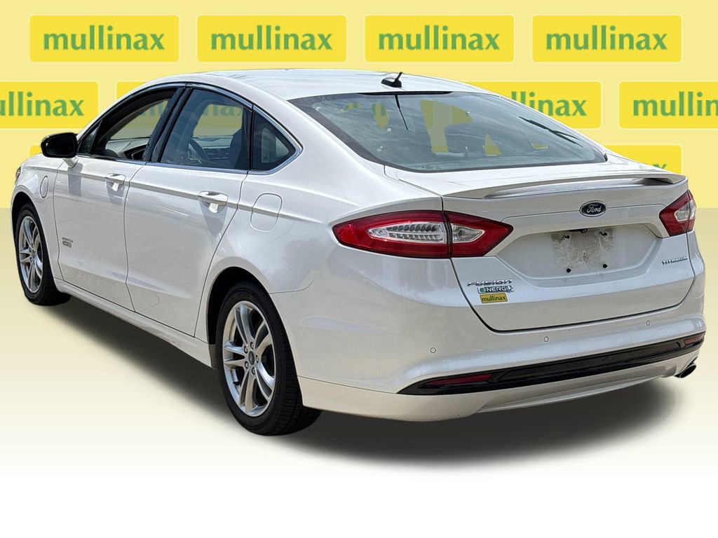 Used 2015 Ford Fusion Energi Titanium w/ Driver Assist Package FWD image 10