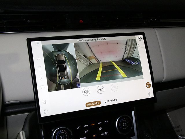 Used 2022 Land Rover Range Rover Long Wheelbase SE image 23