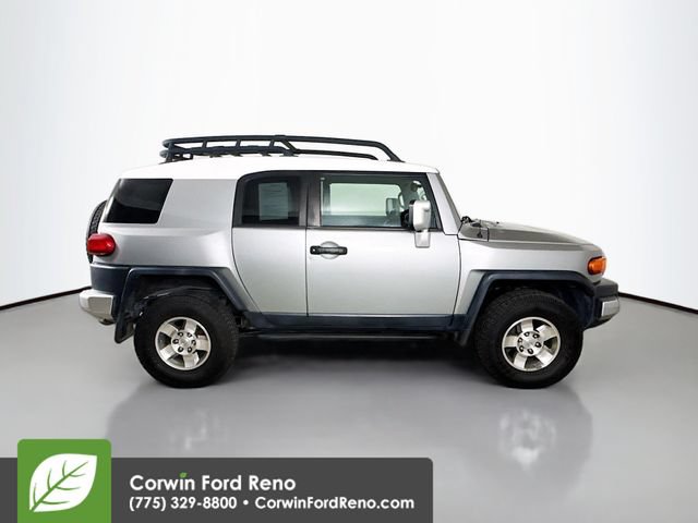 Used 2010 Toyota FJ Cruiser 4WD image 8