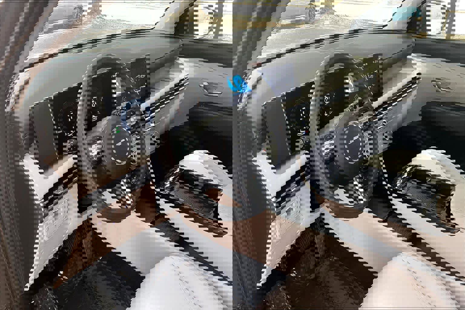 Used 2025 Hyundai Tucson Blue image 16