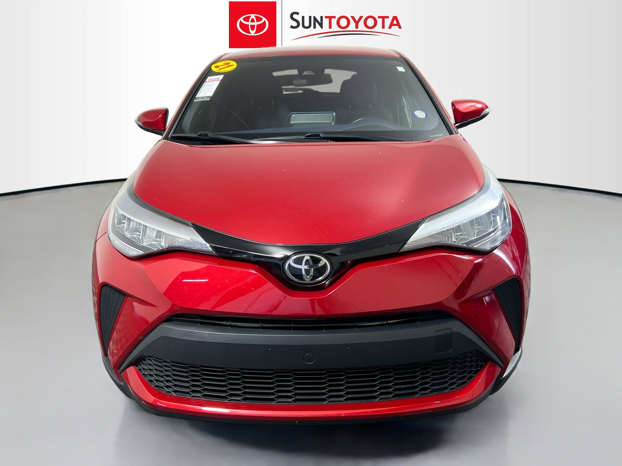 Used 2021 Toyota C-HR XLE image 10
